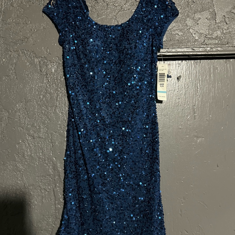 Elegant Blue Sequin Dress